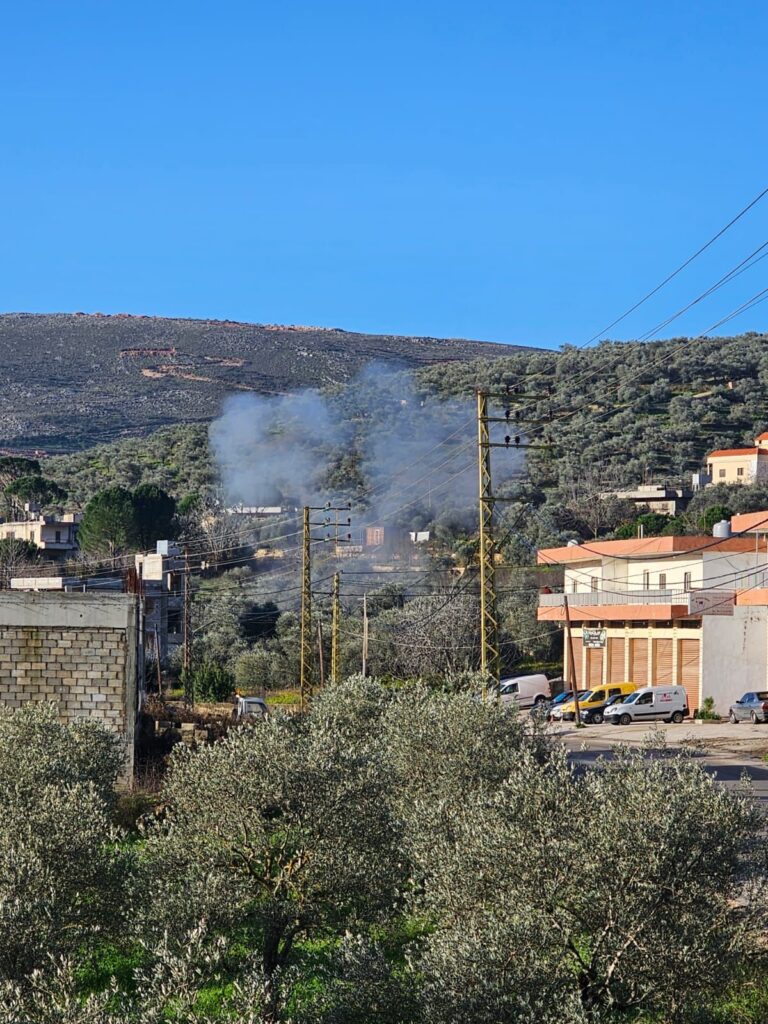 استهداف سيارة قرب كوكبا في سوق الخان ! – PHOTO 2024 01 18 08 48 30