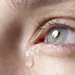 لماذا العيون تدمع في البرد ؟ 6 لماذا العيون تدمع في البرد ؟ – دموع
