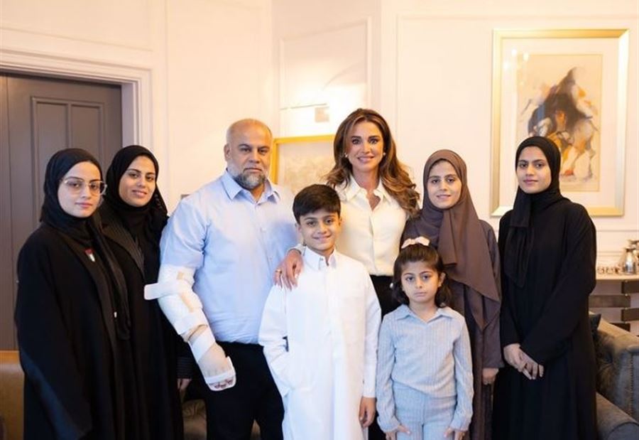 لقاء يجمع الملكة رانيا والصحافي وائل الدحدوح في قطر