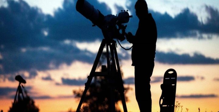 عالم فلك يُحدّد أوّل أيّام عيد الفطر… إليكم ما أعلنه – الفلك