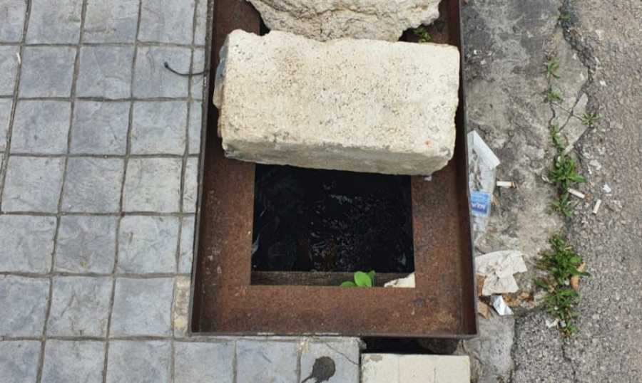 سقوط امرأة في ريغار مفتوح! – ريغار