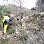 الدفاع المدني : إنقاذ راعٍ سقط في وادي الجماجم ! – وادي