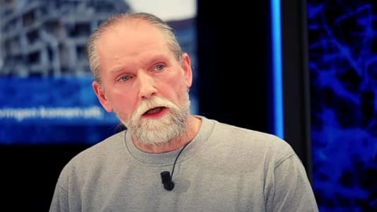 العالم الهولندي الشهير يُحذّر من بيل غيتس! – الهولندي