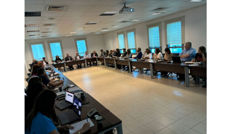 الحلبي عرض “الدراسة التحليلية حول الإستفادة من المعلمين بلبنان” – الحلبي