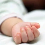 وفاة طفلة داخل وعاء ماء – طفل ٢