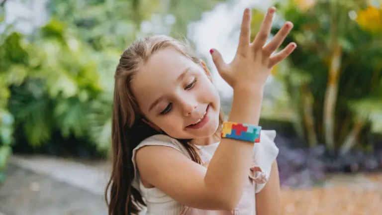 تشخيص سريع ودقيق ومبكر لمرض التوحد – التوحد