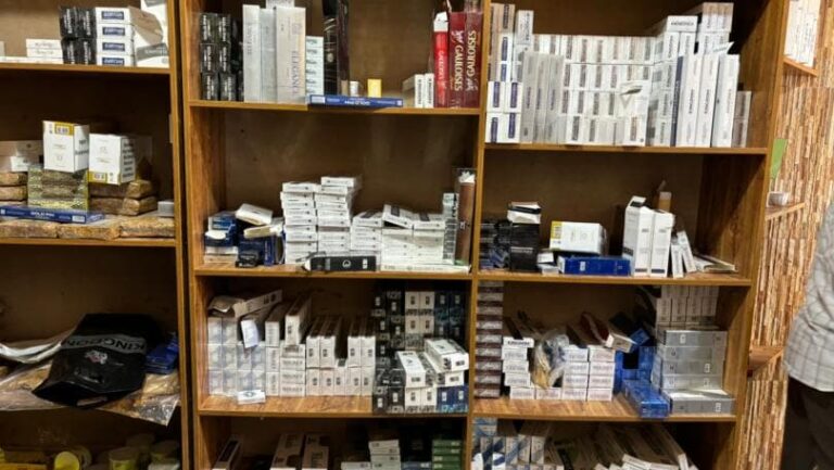 بالصور - ضبط منتجات تبغية مهربة ومزوّرة – تبغ