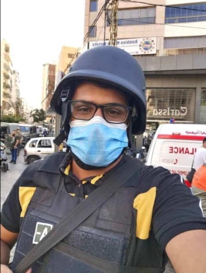 اعلاميو صيدا يستنكرون اعتد_اء عناصر من الشرطة التابعة لبلدية صيدا على الزميل علي حنقير – 7e925841 a310 4526 b762 4e8267cc0e01