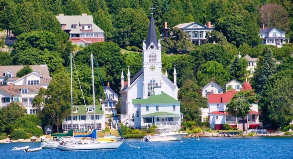 ولاية ميشيغان: هي مكان اجتمع فيه الجمال الطبيعي، والتنوع البشري، والإبداع بكل أشكاله! – IMG 9760