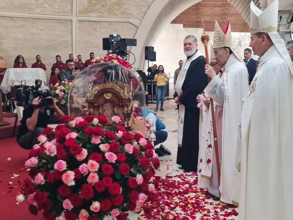 البطريرك الراعي : لبنان يقف اليوم أمام مفترق طرق – image 18