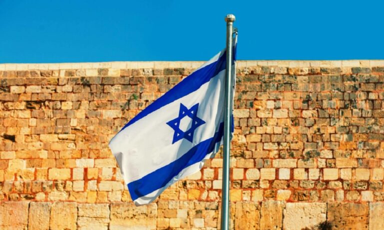 إسرائيل تُبعد أسطول طائراتها إلى الخارج “في عملية سرية” – إسرائيل