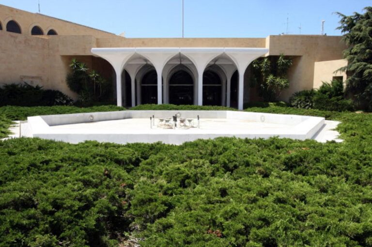 اجتماع بعبدا الأمني يفتح باب التأزم: تجاوز للصلاحيات! – بعبدا