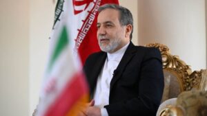 "عهد مع الخامنئي"... رسالة مباشرة من عراقجي إلى قاسم