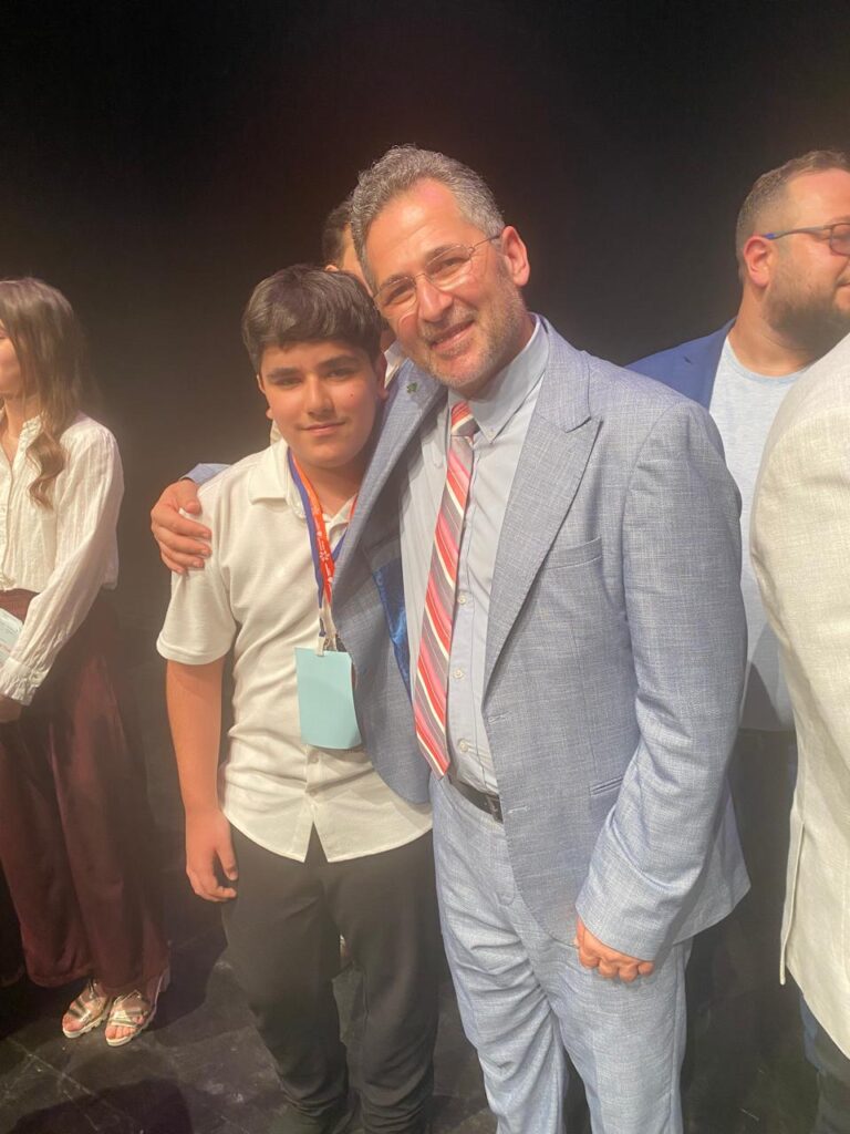 نقابة تكنولوجيا التربية في مباراة التحدي في الذكاء الاصطناعي: دعم المواهب وحسن عطية في المرتبة الأولى./ نادين خزعل – PHOTO 2025 07 05 09 04 50 2