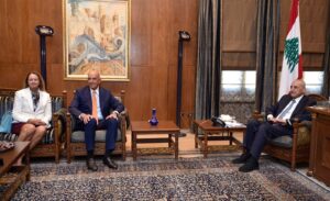 الرئيس بري: الإجتماع كان جيداً وبناءًا آخذاً بحرص كبير مصلحة لبنان وسيادته ومطالب حزب الله – PHOTO 2025 07 07 09 08 47