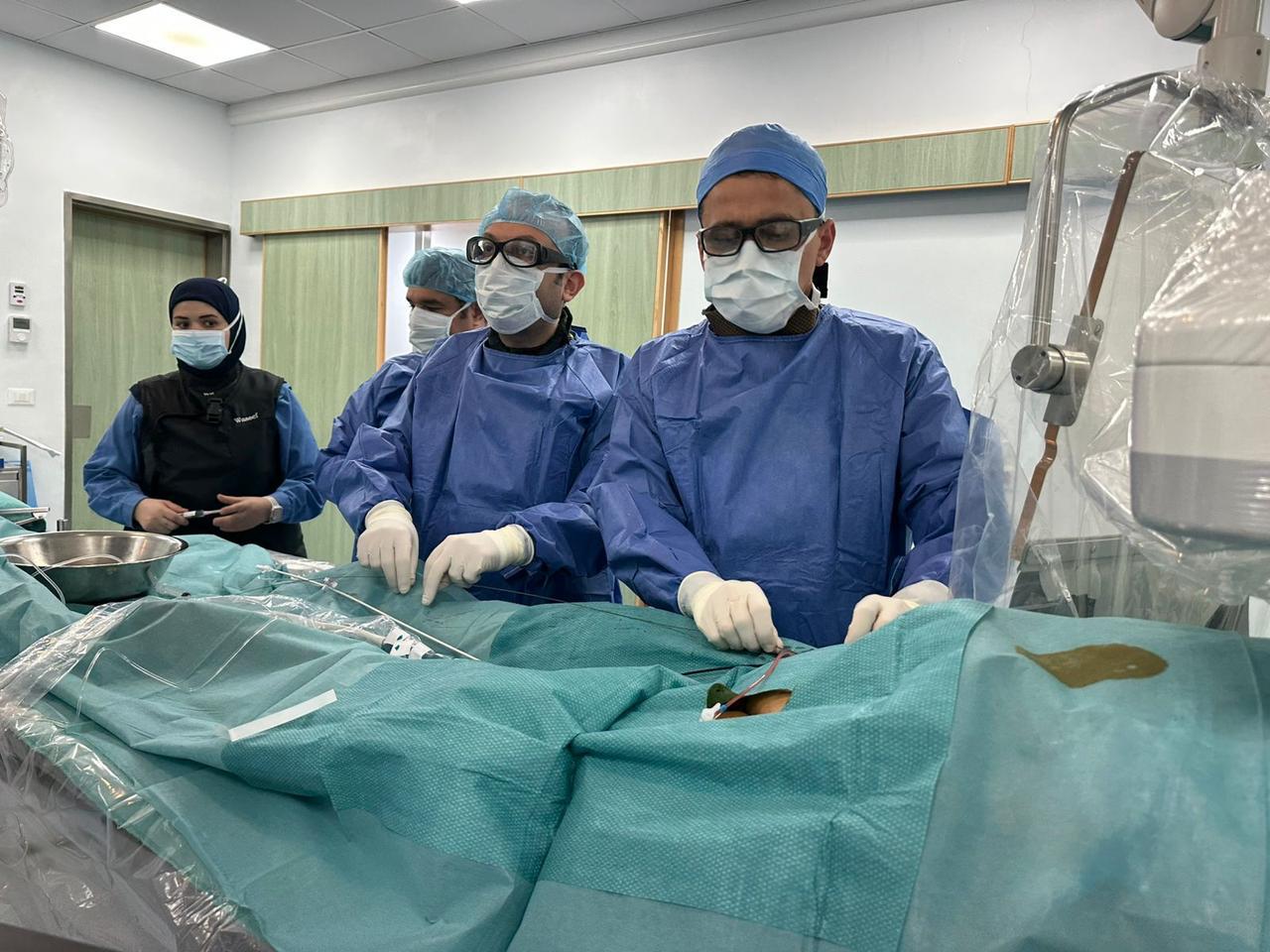 إنجاز طبي استثنائي في مستشفى الرسول الأعظم(ص)…قلب ينبض من جديد دون جراحة! – PHOTO 2025 07 11 11 15 54