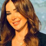 بسبب عمليات التجميل.. إدارة الـ MTV أوقفت الإعلامية دينا فاخوري عن الهواء – دينا فاخوري