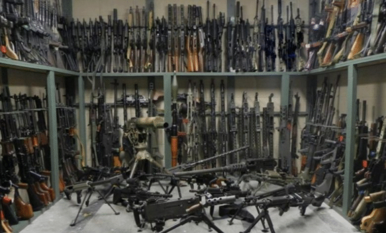 بالفيديو : فضيحة مدوية : السلطة عرضت على الحز.ب مسرحية تسليم صورية للسلاح لكن الأخير رفض!  – image 92