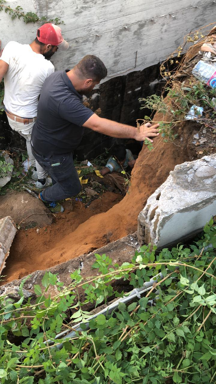 انهيار حائط وعمال محتجزون… ماذا حصل في هذه المنطقة؟