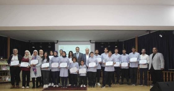 الأشقر من "ثانوية السفير": رغم الصعاب لبنان سيبقى منارة علم. – image 200