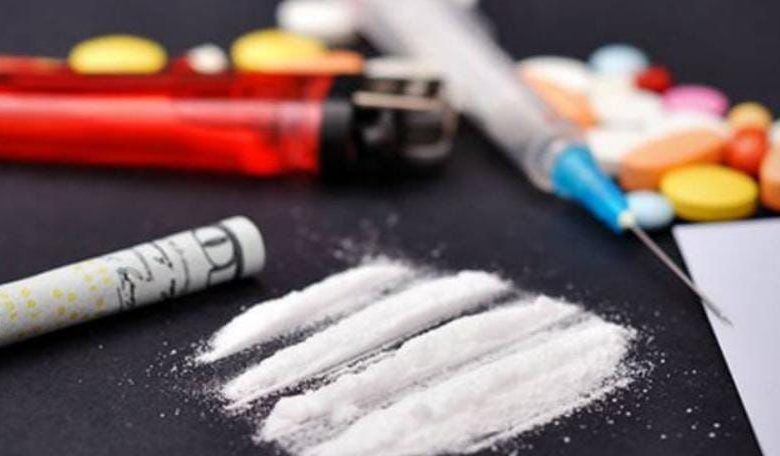 مخدرات قنبلة وplayboy .. وبألوان مختلفة!