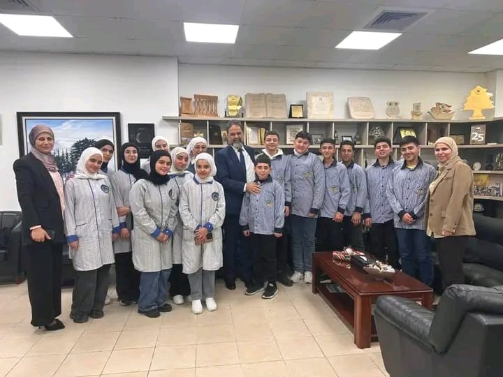 الاشقر للطلاب : "مثابرتكم أقوى سلاح في مواجهة العدو وإستمراركم بالتعليم هو رسالة إنتصار" – PHOTO 2025 12 15 06 34 31 2