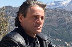 الممثل اللبناني وليد العلايلي