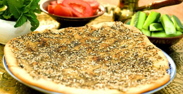 في إحدى مطاحن برّ الياس... نشارة الخشب مع الزعتر! – image 107