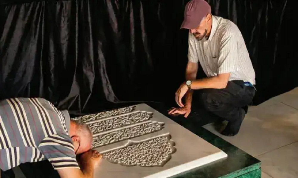 تسلل مستوطن إسرائيلي إلى ضريح نصرالله