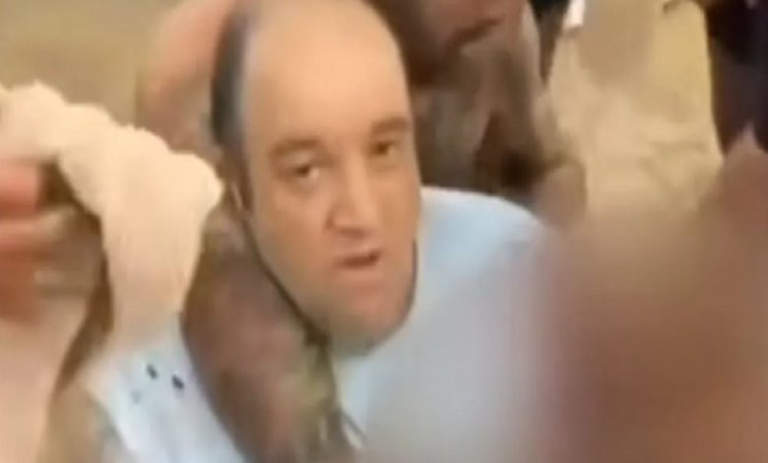 تبرعات تتخطى المليون دولار لـ”بطل سيدني” – image 78