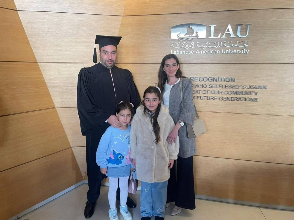 إنجاز أكاديمي جديد: المحامي حسين عبدو ينال دبلوم إدارة ومالية البلديات من LAU – image 96