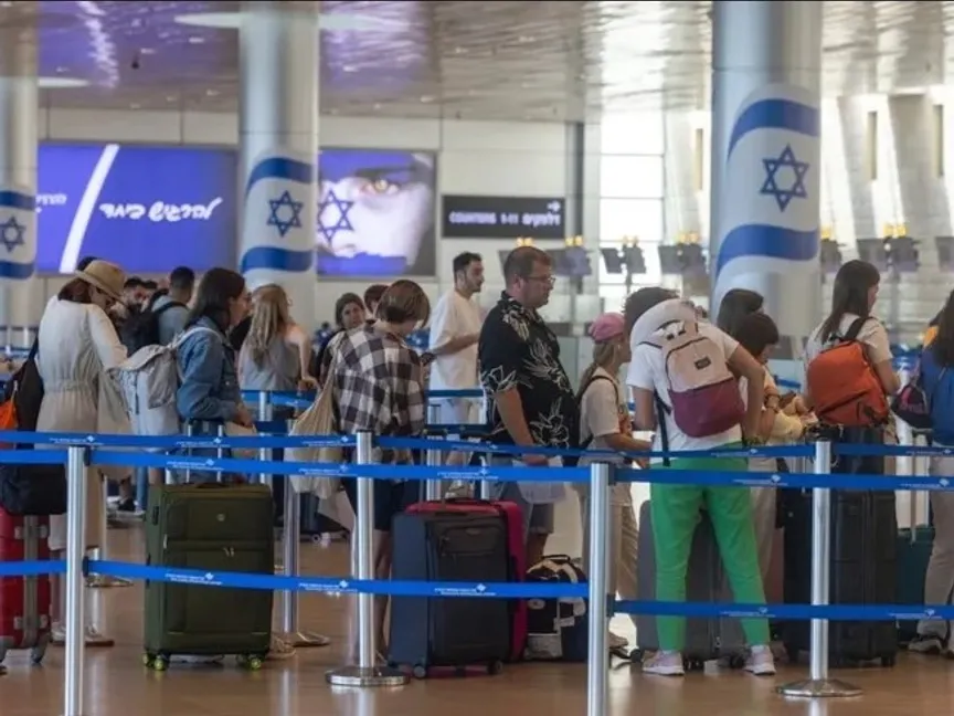 إسرائيل تقر إنشاء مطارين قرب حدود غزة ولبنان… ونتنياهو يعلن التفاصيل