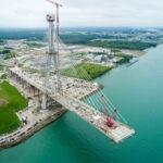 ترامب يلوّح بإغلاق جسر ديترويت – كندا الجديد كورقة ضغط تجارية 15 trump-detroit-canada-bridge.jpg