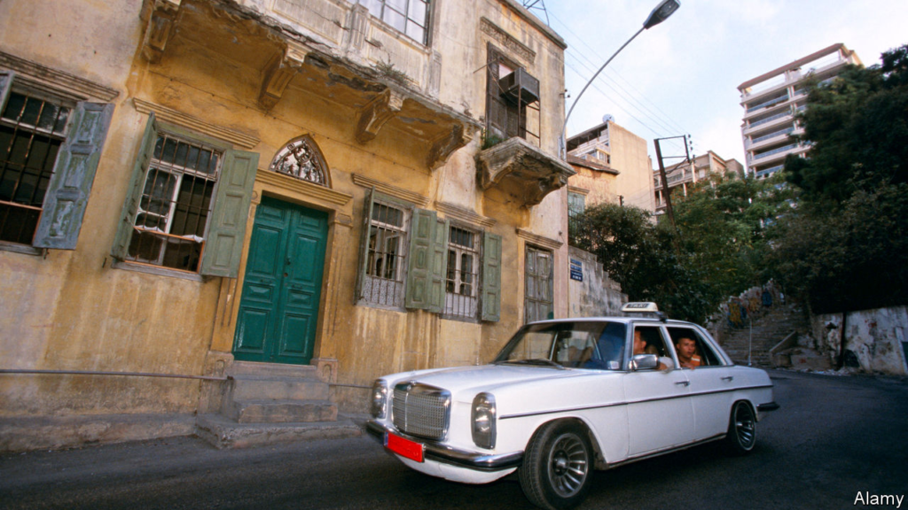 بعد زيادة البنزين… السرفيس يحلّق واللبنانيون عالقون – image 52