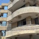 مبنى السجل التجاري في بعبدا؟