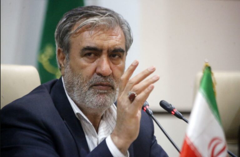 عزيزي: السبيل الوحيد لضمان أمن المنطقة يكمن في الابتعاد عن واشنطن
