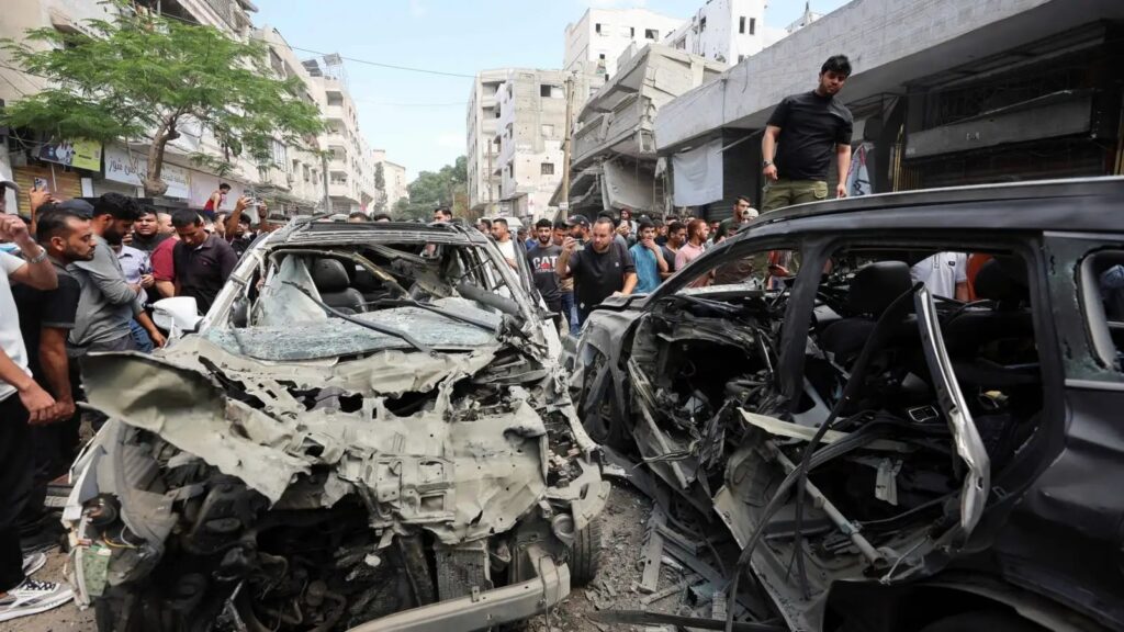 شهداء وجرحى في اعتداءات إسرائيلية متزامنة استهدفت وسط وشمال وجنوب قطاع غزة