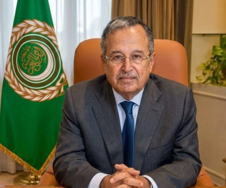 الجامعة العربية تُعرب عن إدانتها لنسف حيّ في بنت جبيل جنوب لبنان، وتصف ما جرى بأنه سلوك بربري ووحشي.