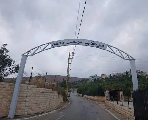 مأساة في المنية.. ونش محمّل بالرمال ينهي حياة طفل بعمر 12 عامًا