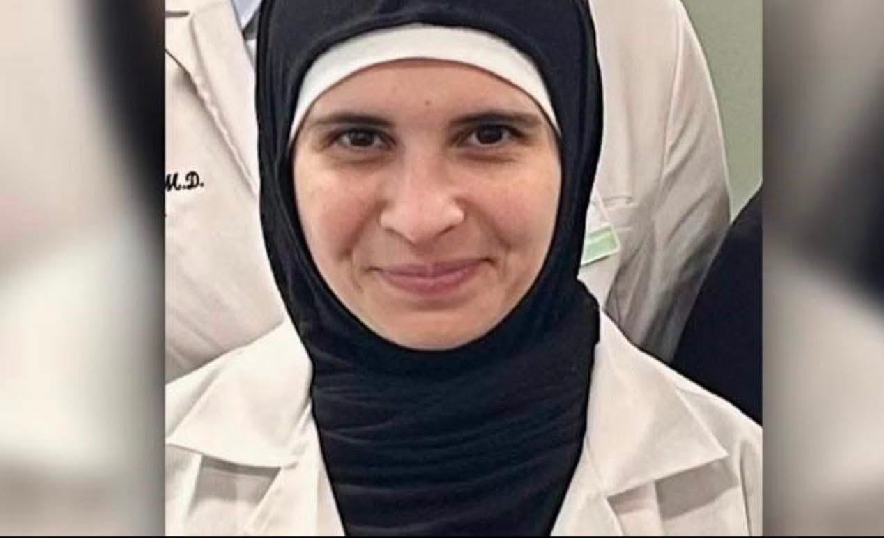 حكم قضائي جديد في أميركا.. طبيبة لبنانية تخسر معركتها للعودة بعد إبعادها بسبب محتويات هاتفها!