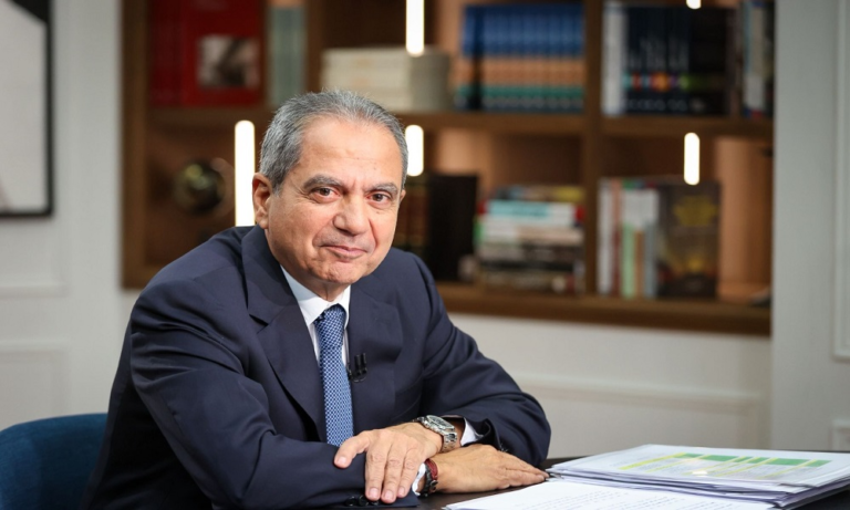 اعتكاف الصدي يهزّ الحكومة.. هل يُسقطها؟